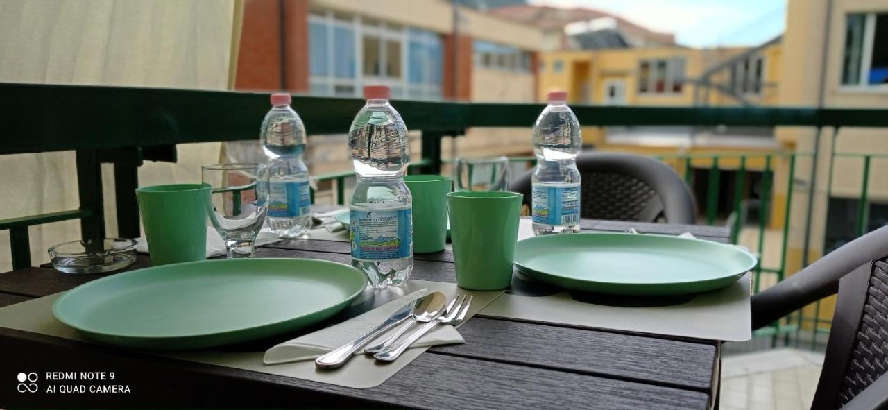 Ad Un Passo Dal Mare Acomodação com café da manhã Praia a Mare Exterior foto