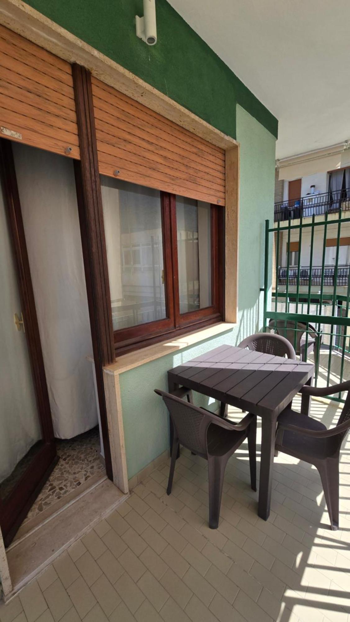 Ad Un Passo Dal Mare Acomodação com café da manhã Praia a Mare Exterior foto